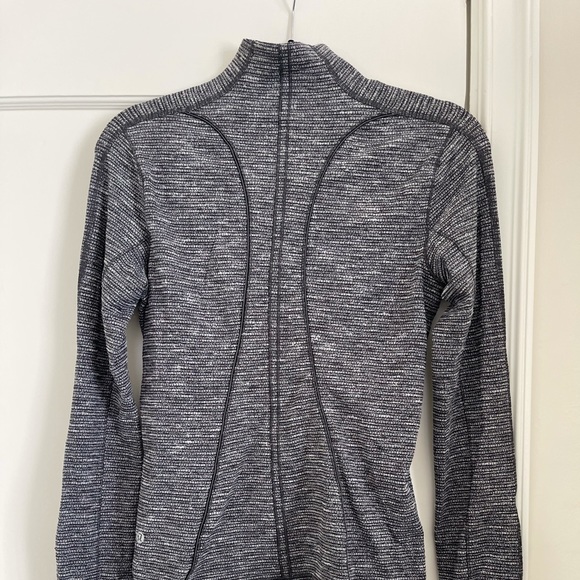 Lululemon Run Briskly 1/2 Zip - Picture 6 of 12